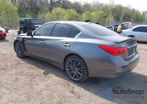 2016 Infiniti Q50 Red Sport 400 z USA, uszkodzony, nr VIN JN1FV7AR8GM451720